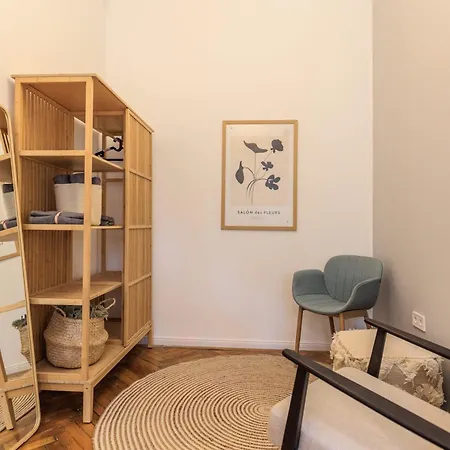 Designer 2 Bedroom Flat Apartament *